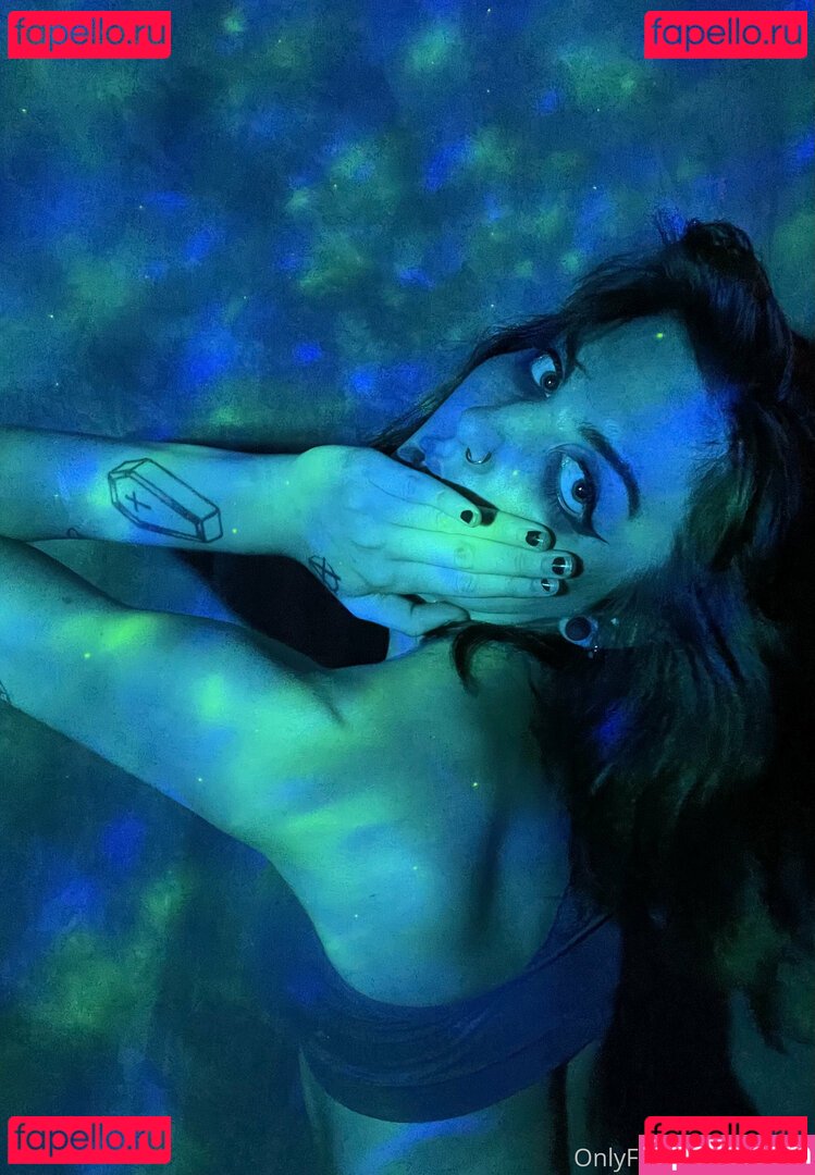 ghosti / ghosti2k22 / ghosti2k23 Onlyfans Photo Gallery 