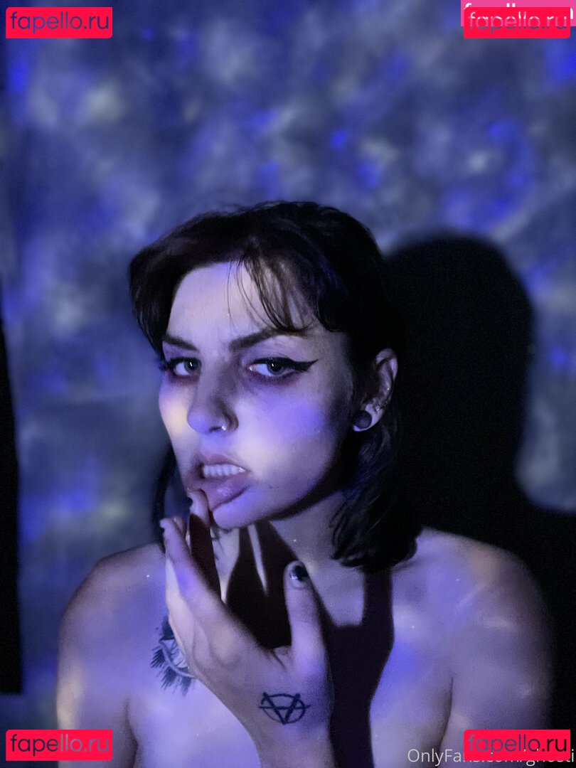 ghosti / ghosti2k22 / ghosti2k23 Onlyfans Photo Gallery 