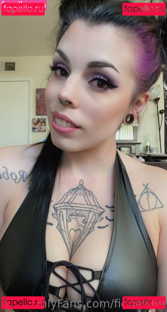 fiona.who / fionawho Onlyfans Photo Gallery 