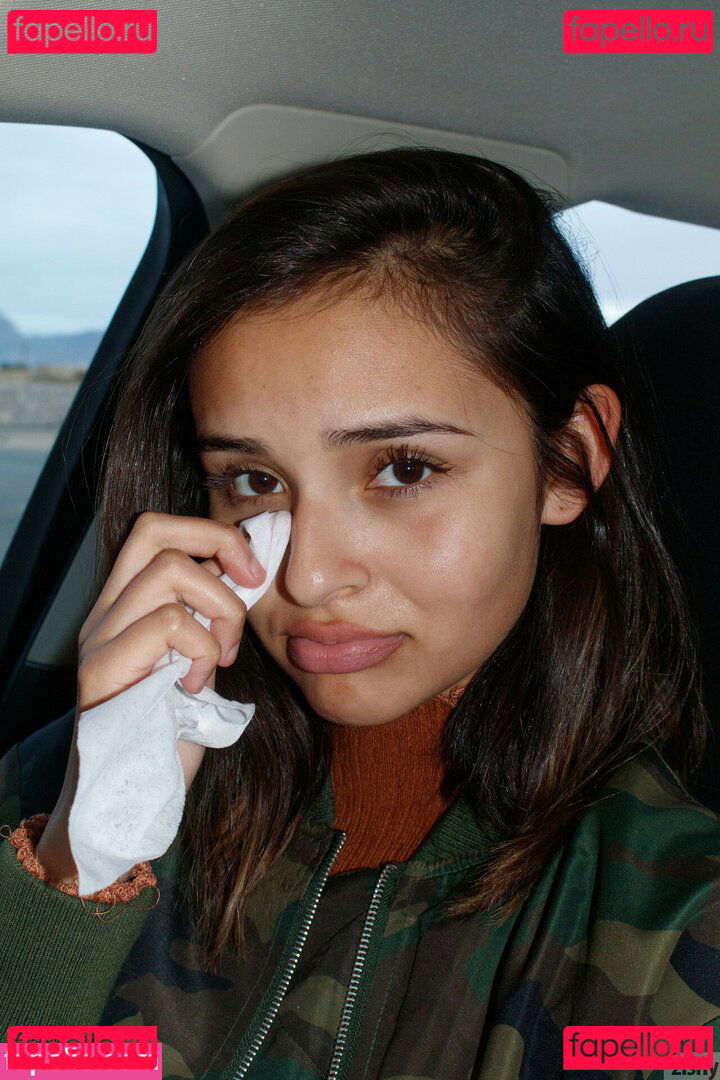 Alejandra Cobos / sofdaydreams Onlyfans Photo Gallery 