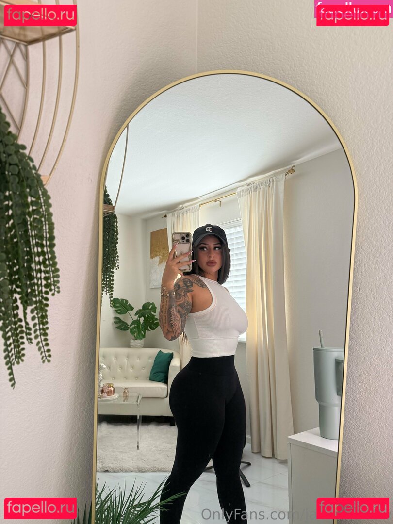 jacquelienefernandez / jacquelinetv Onlyfans Photo Gallery 