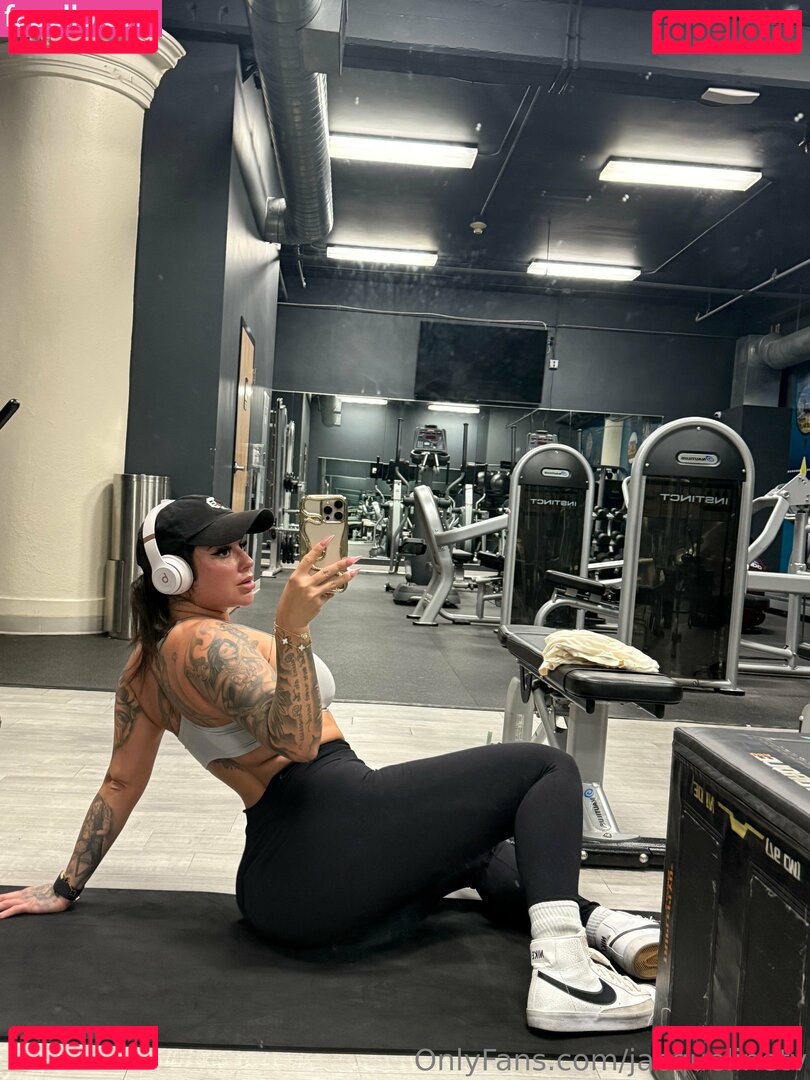 jacquelienefernandez / jacquelinetv Onlyfans Photo Gallery 