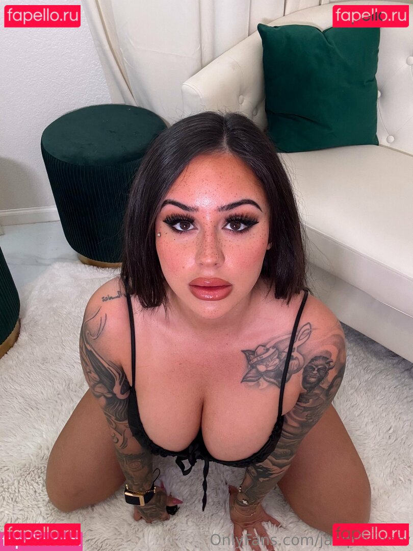 jacquelienefernandez / jacquelinetv Onlyfans Photo Gallery 