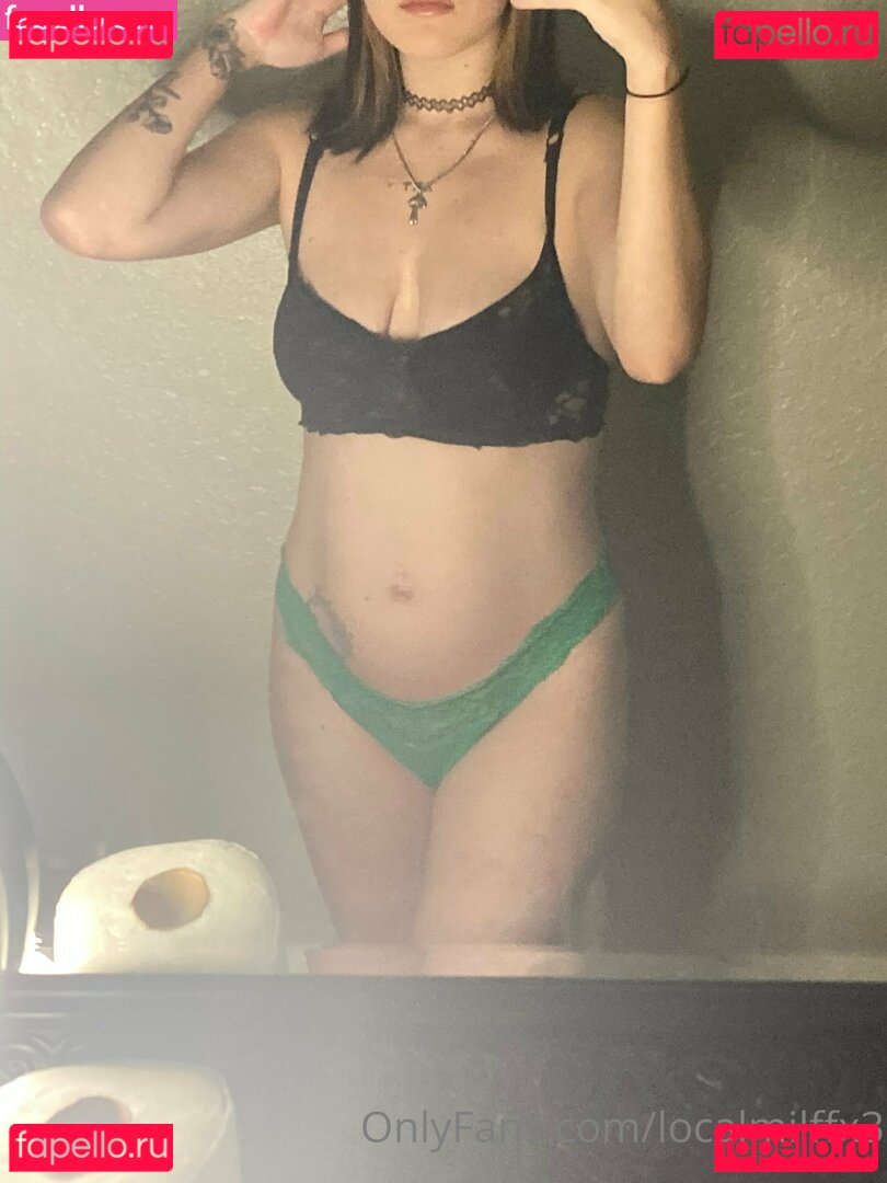 localmilff / localmilffx3 Onlyfans Photo Gallery 