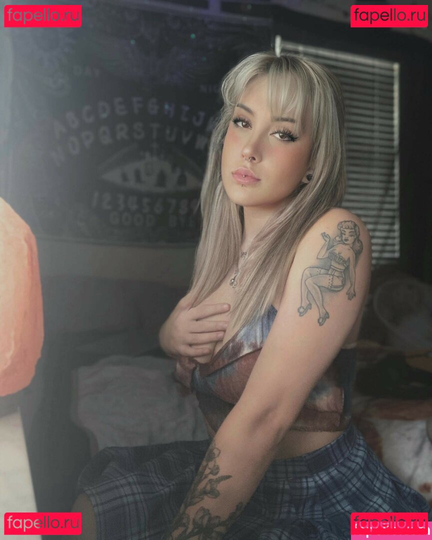 localmilff / localmilffx3 Onlyfans Photo Gallery 