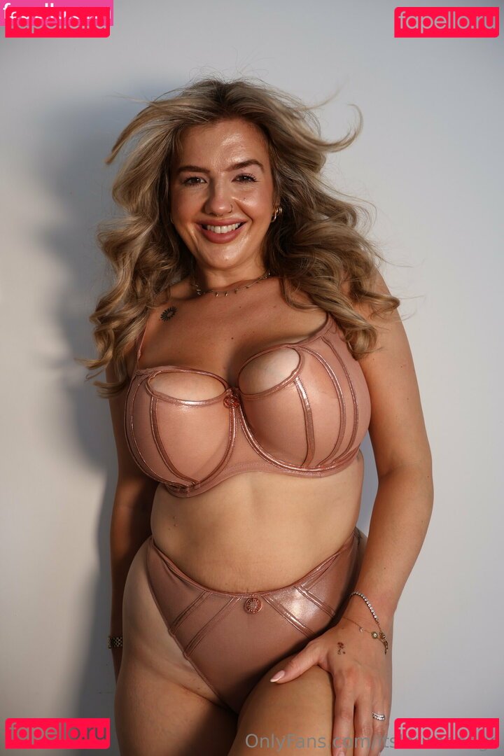 itslaurenedge / itslaurenedgex Onlyfans Photo Gallery 