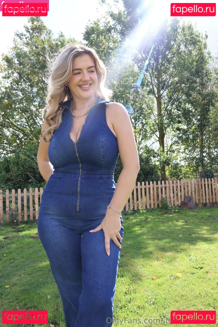 itslaurenedge / itslaurenedgex Onlyfans Photo Gallery 