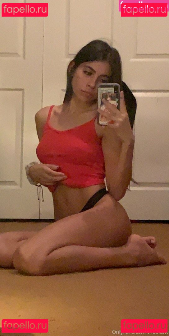 bobbyindaeyo / theblunt Onlyfans Photo Gallery 