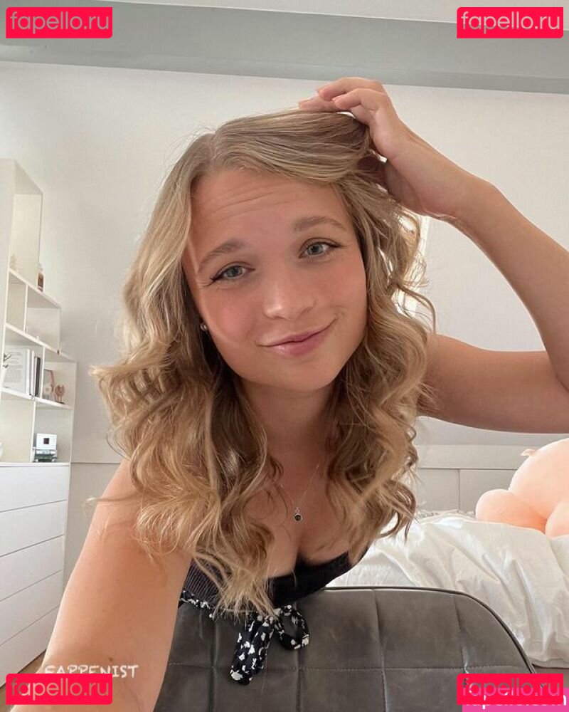 Lisa Kueppers Nude Onlyfans Photo 16