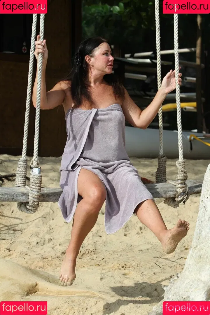 Lisa Appleton Onlyfans Photo Gallery 