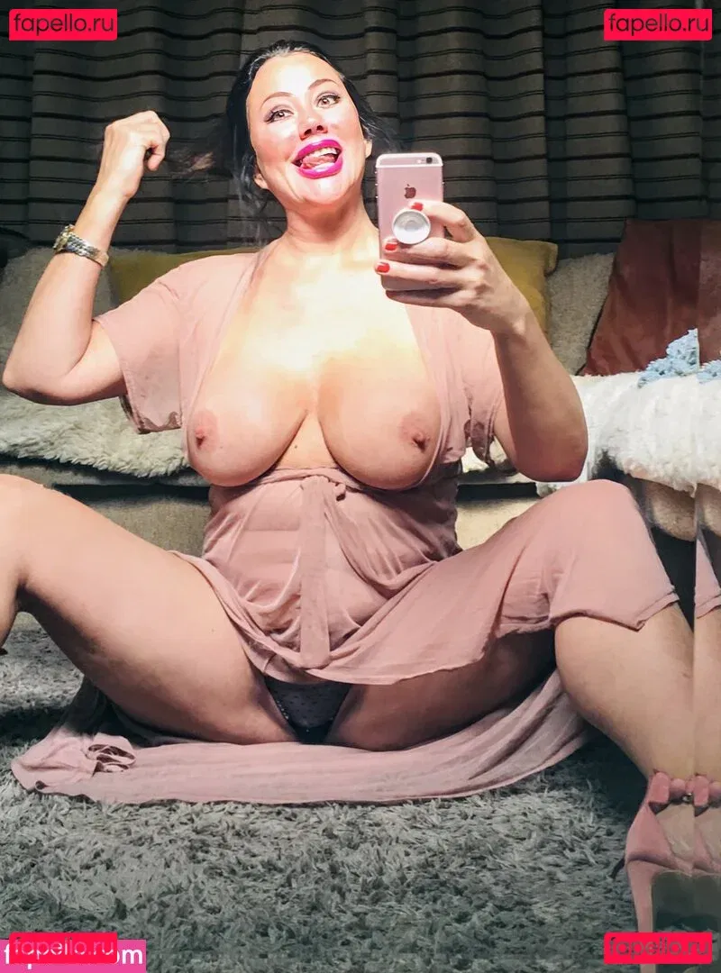 Lisa Appleton Onlyfans Photo Gallery 