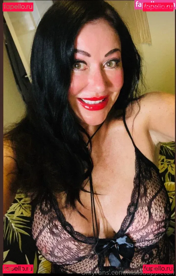 Lisa Appleton Onlyfans Photo Gallery 