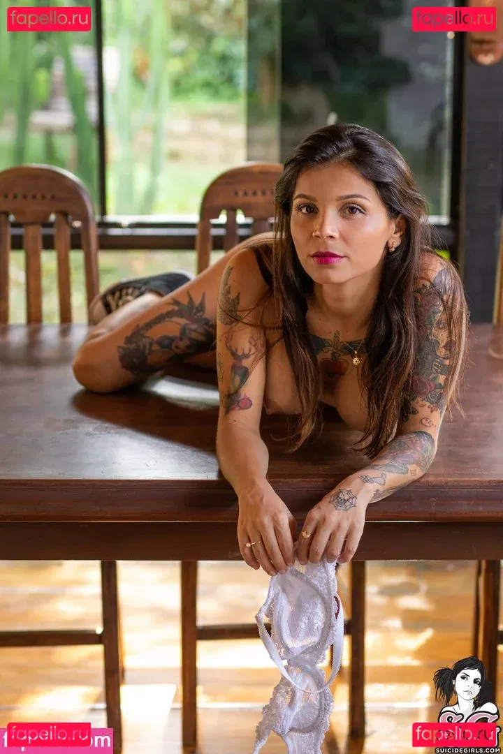 Jeeh Suicide Onlyfans Photo Gallery 