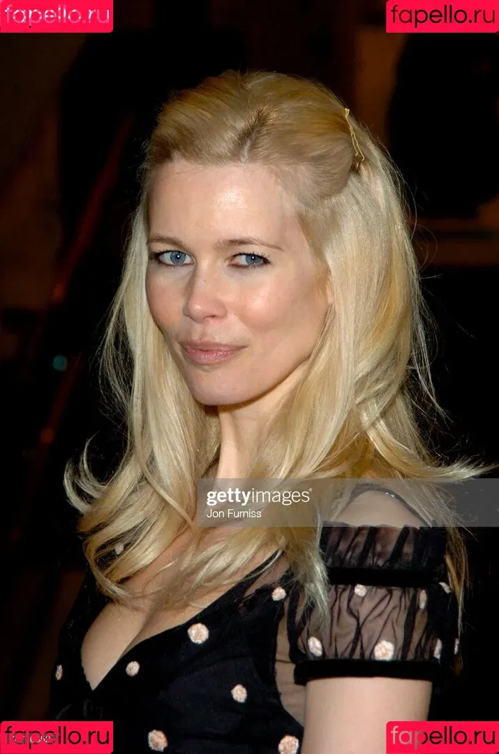 Claudia Schiffer Onlyfans Photo Gallery 