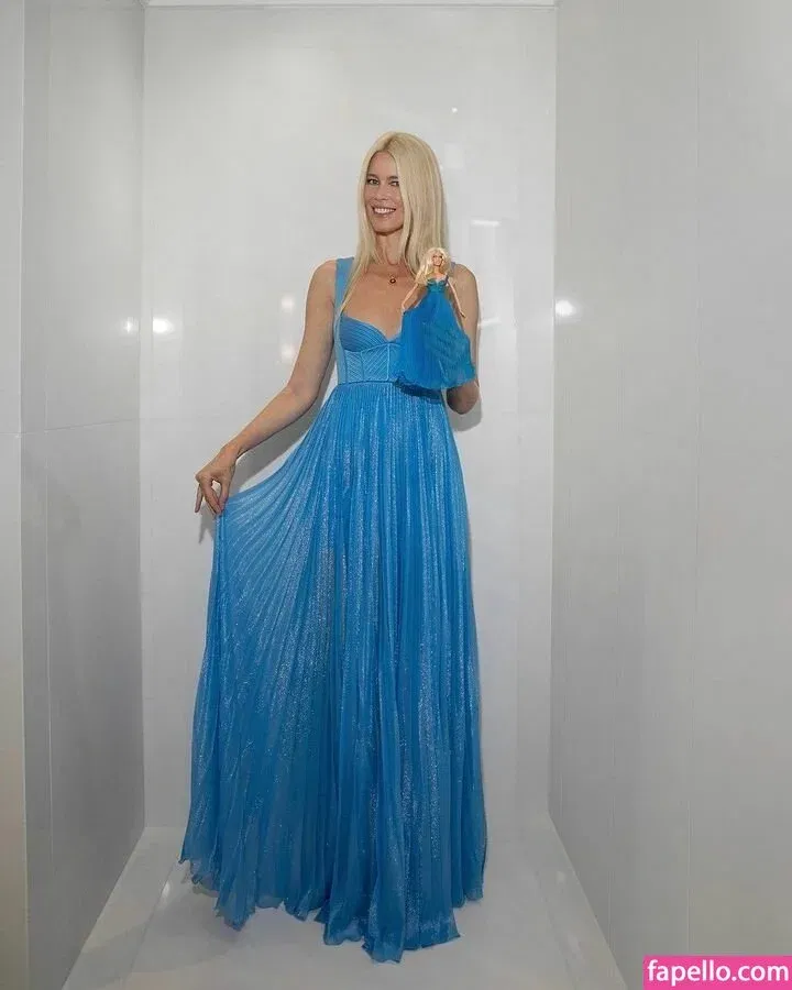 Claudia Schiffer Onlyfans Photo Gallery 