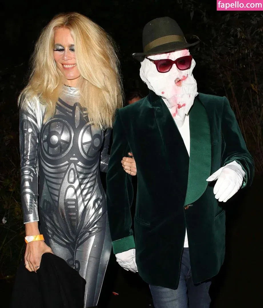 Claudia Schiffer Onlyfans Photo Gallery 