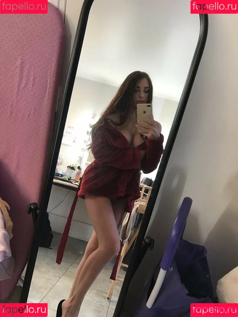 Niemira Onlyfans Photo Gallery 