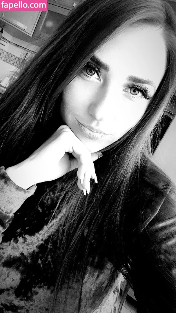 Niemira Onlyfans Photo Gallery 