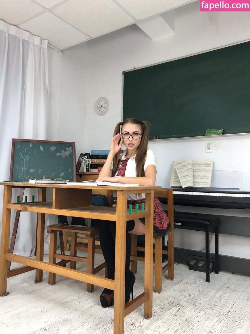 Niemira Onlyfans Photo Gallery 