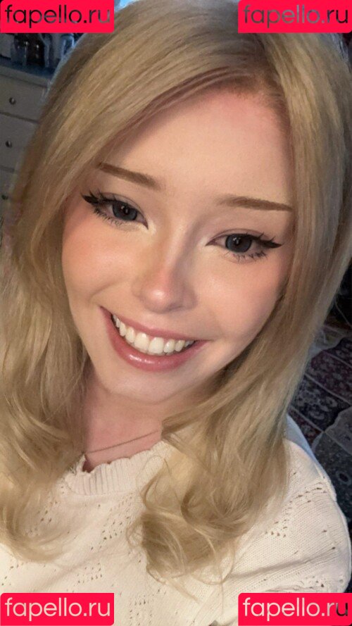 Lilyraedoll Onlyfans Photo Gallery 