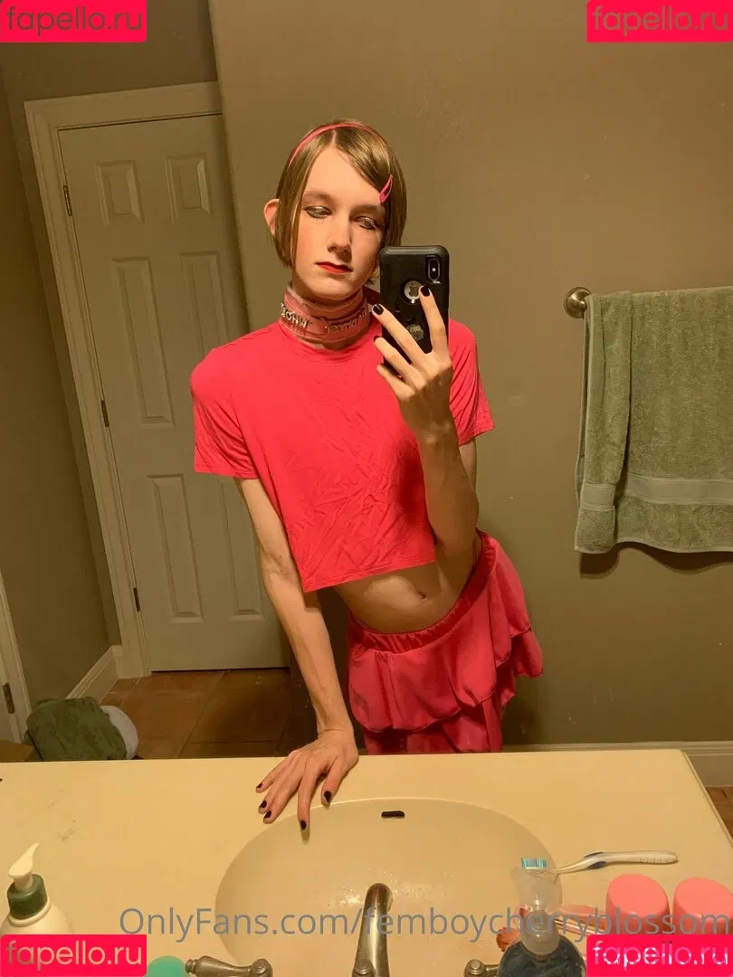femboycherryblossom Onlyfans Photo Gallery 