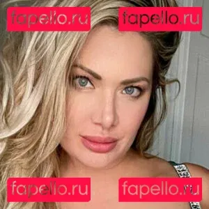 Janelle Pierzina Onlyfans Photo Gallery 