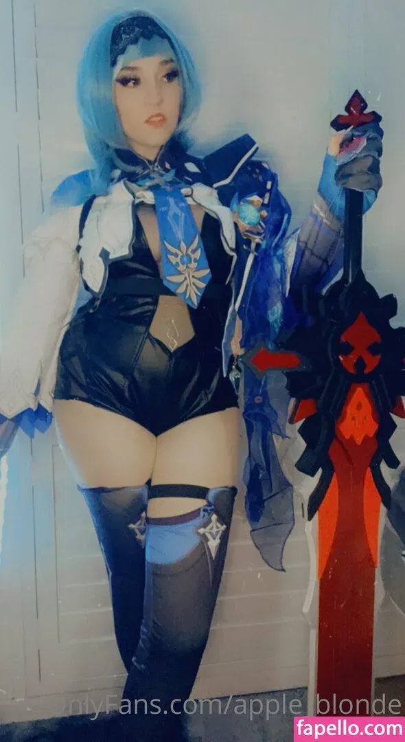 apple_blonde Onlyfans Photo Gallery 