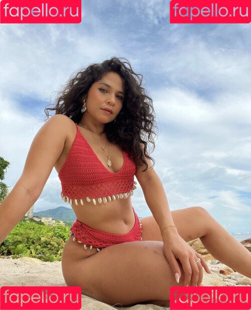 xlunavx Onlyfans Photo Gallery 