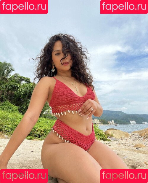 xlunavx Onlyfans Photo Gallery 