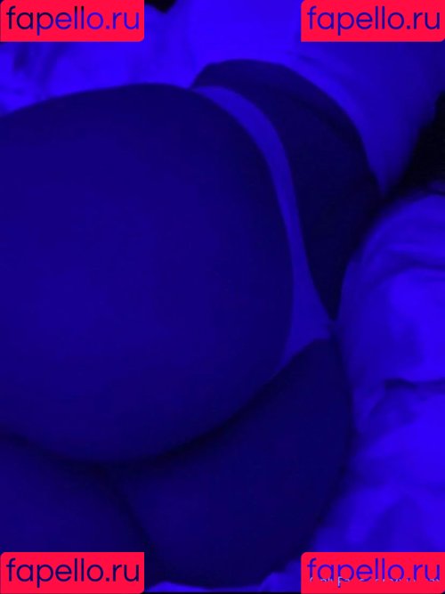 xlunavx Onlyfans Photo Gallery 