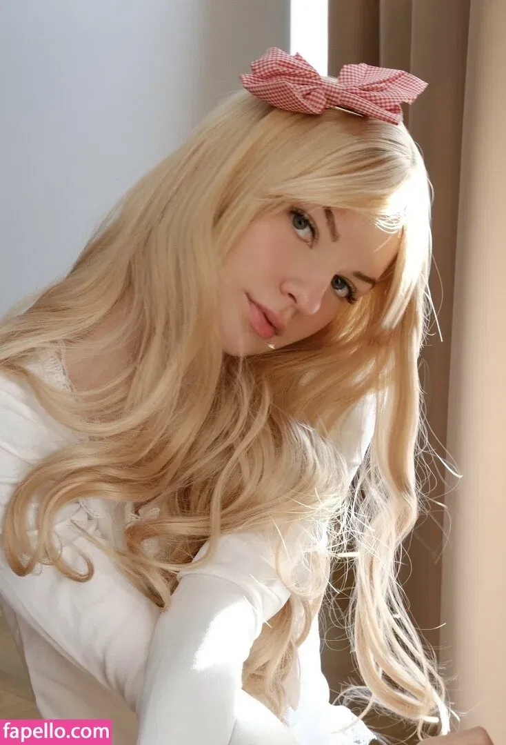 Soly ASMR Onlyfans Photo Gallery 