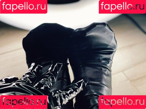 Soly ASMR Onlyfans Photo Gallery 