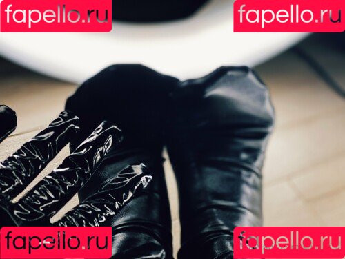 Soly ASMR Onlyfans Photo Gallery 