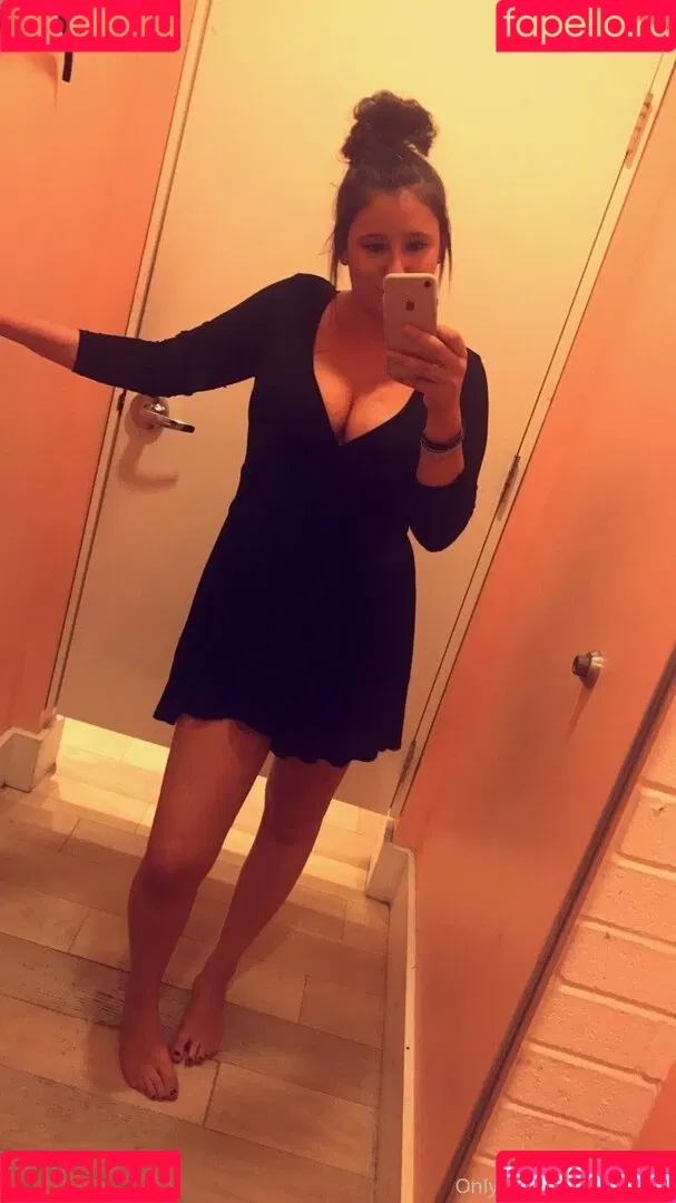 aknoxxx Onlyfans Photo Gallery 