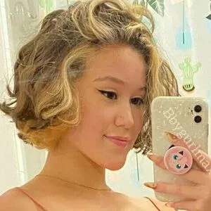 bbygurlmaxfree Onlyfans Photo Gallery 