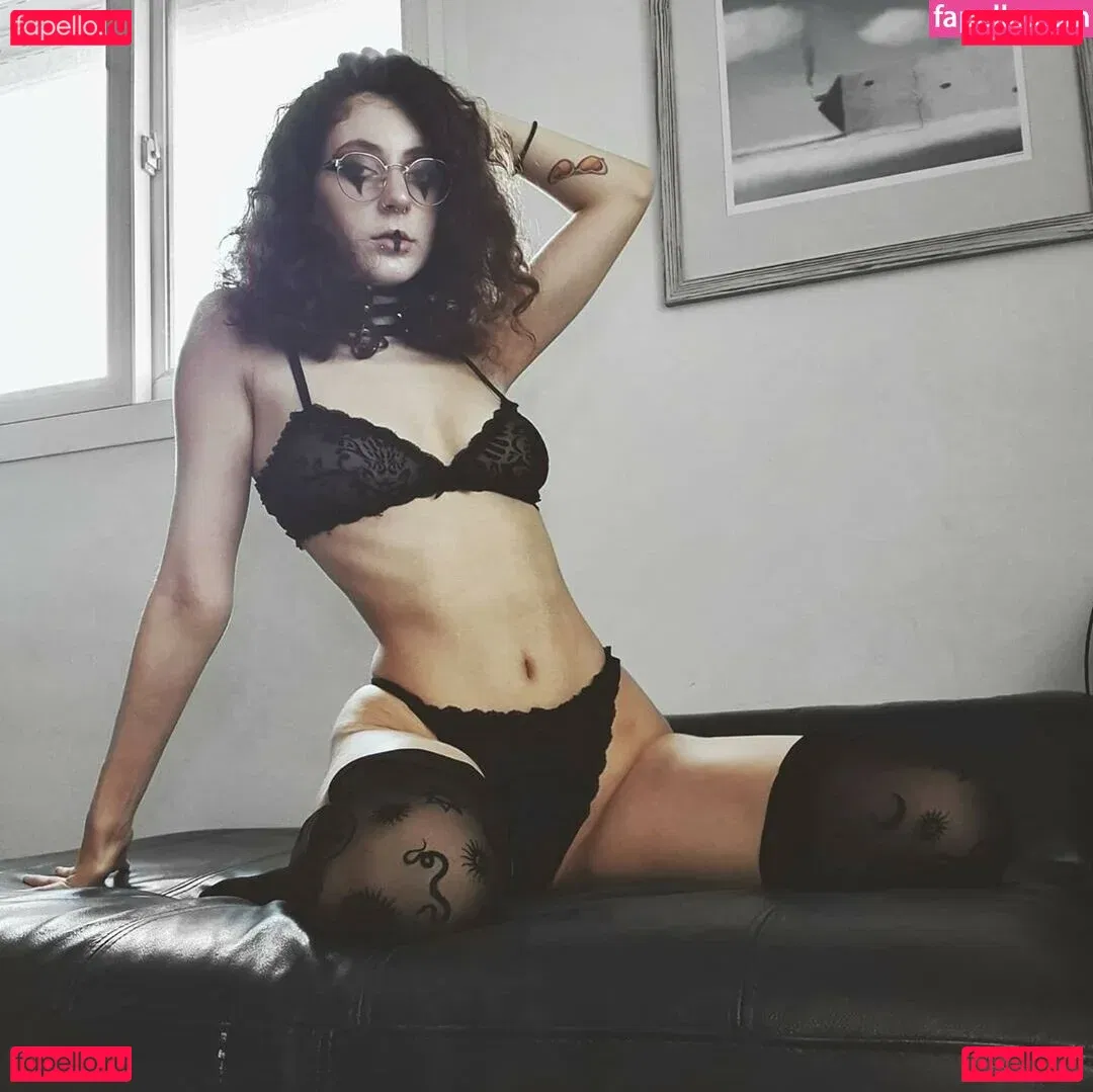 Nico Aro Onlyfans Photo Gallery 