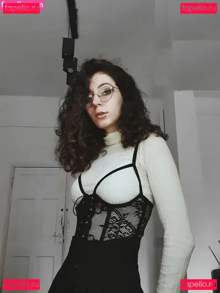 Nico Aro Onlyfans Photo Gallery 