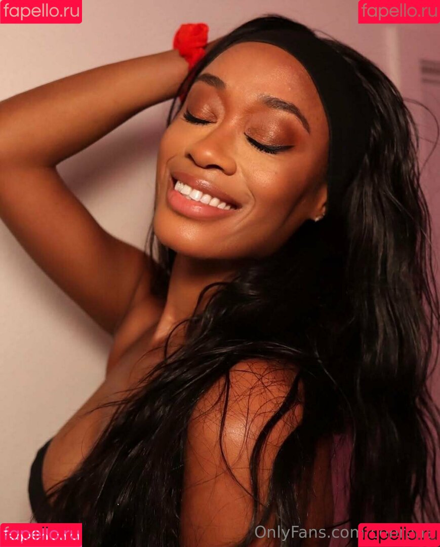 cebrena Onlyfans Photo Gallery 