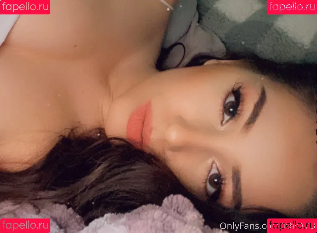 namimamilune Onlyfans Photo Gallery 