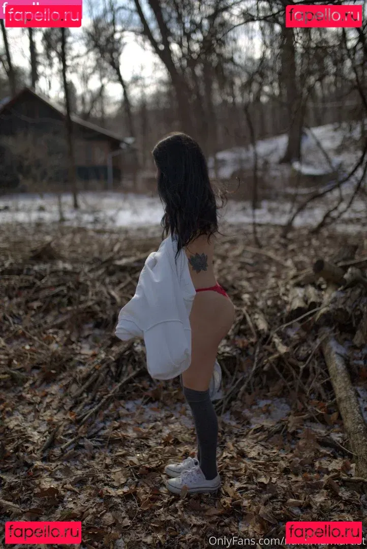 namimamilune Onlyfans Photo Gallery 