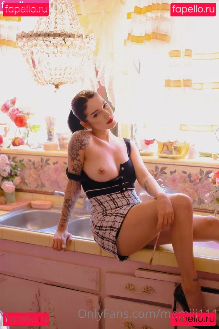 namimamilune Onlyfans Photo Gallery 