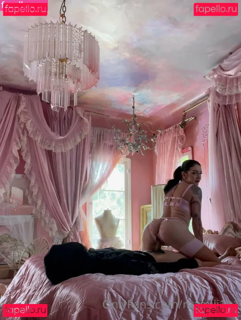 namimamilune Onlyfans Photo Gallery 