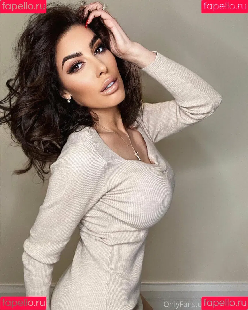 AvaKoxxx Onlyfans Photo Gallery 
