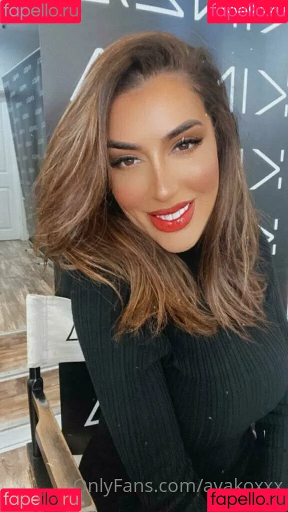 AvaKoxxx Onlyfans Photo Gallery 