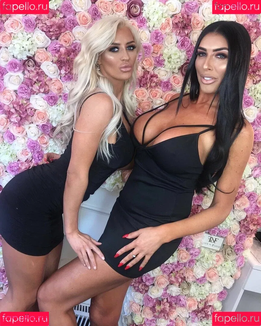 AvaKoxxx Onlyfans Photo Gallery 
