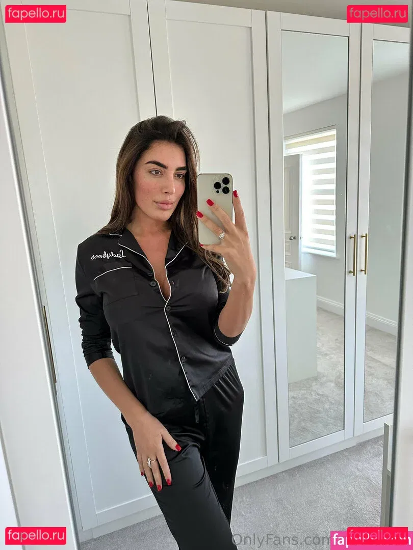 AvaKoxxx Onlyfans Photo Gallery 