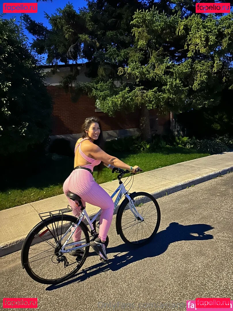 asiantsunamifree Onlyfans Photo Gallery 