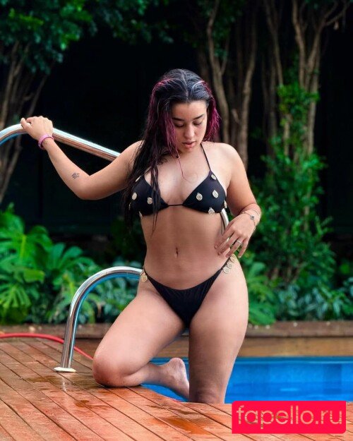Emilly Vick Nude Onlyfans Photo 10