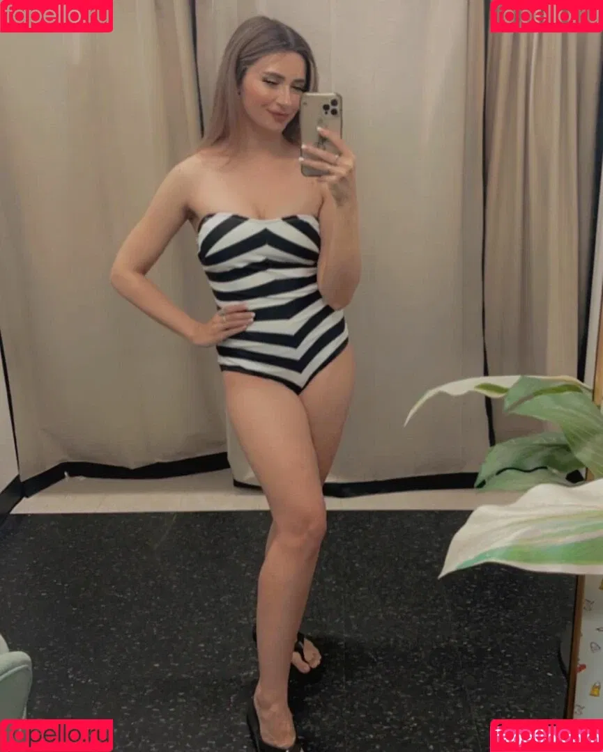 That Star Wars Girl Onlyfans Photo Gallery 