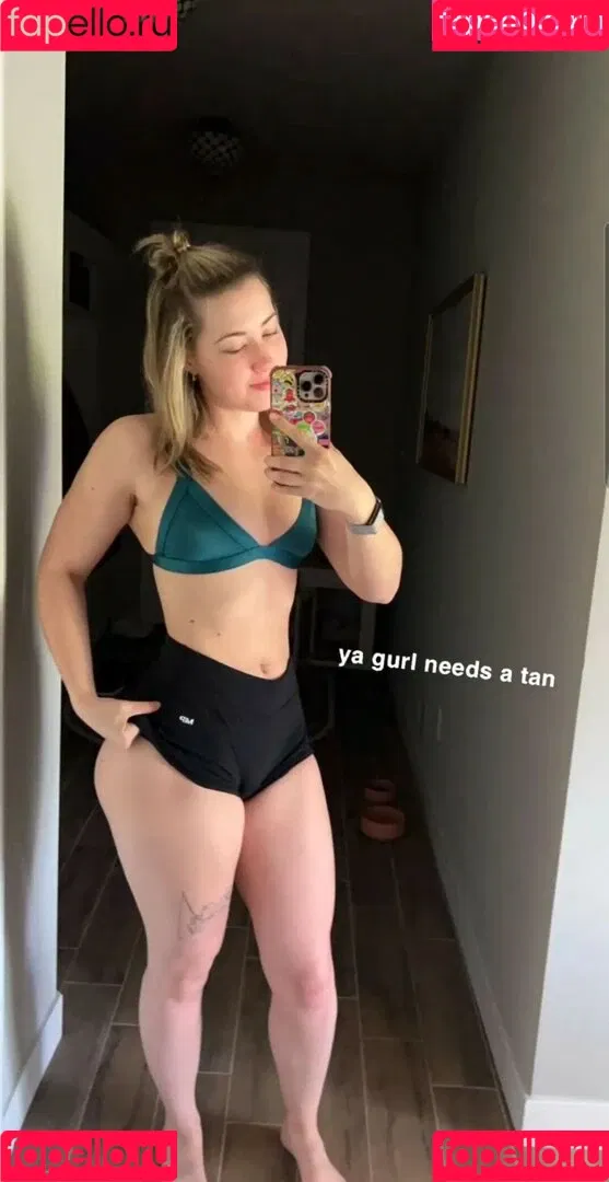 Pineapplebrat Onlyfans Photo Gallery 